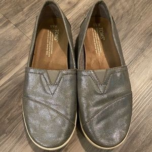 TOMS slip-ons
